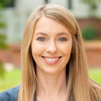 Samantha Paustian-Underdahl